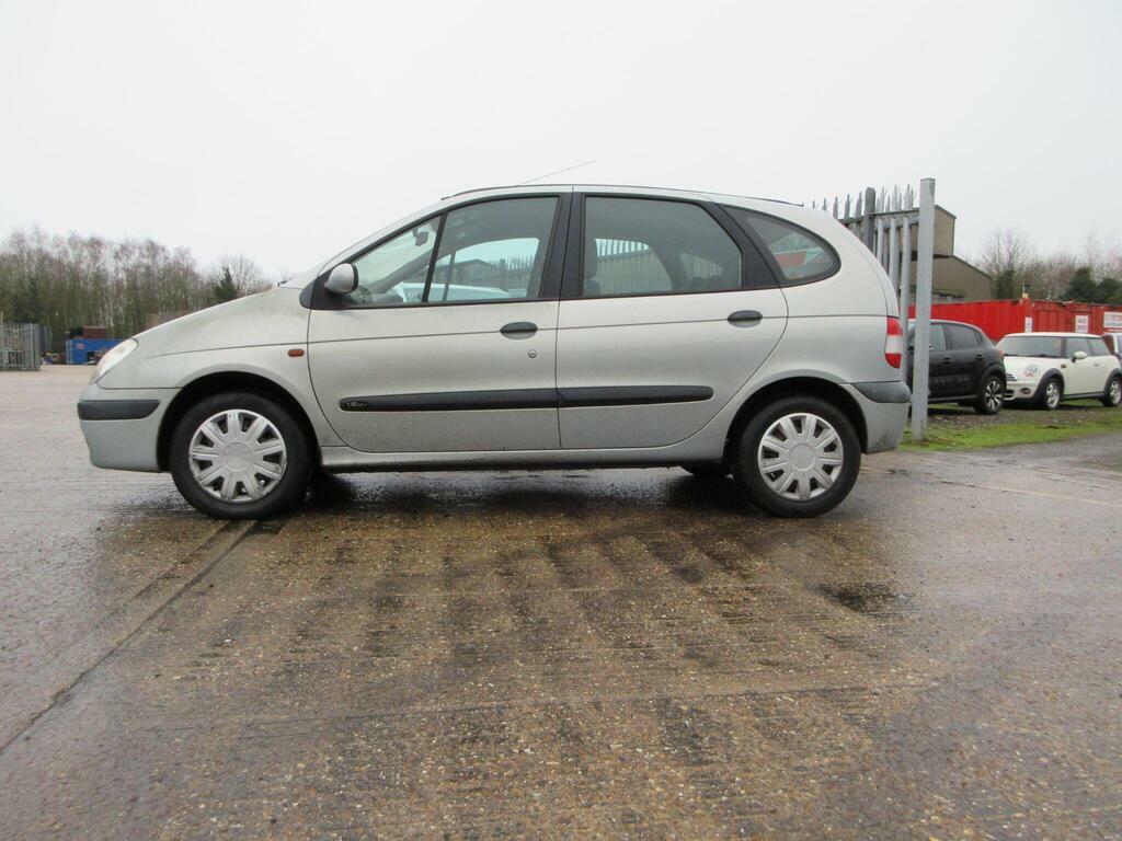 Renault Scenic Grey #8