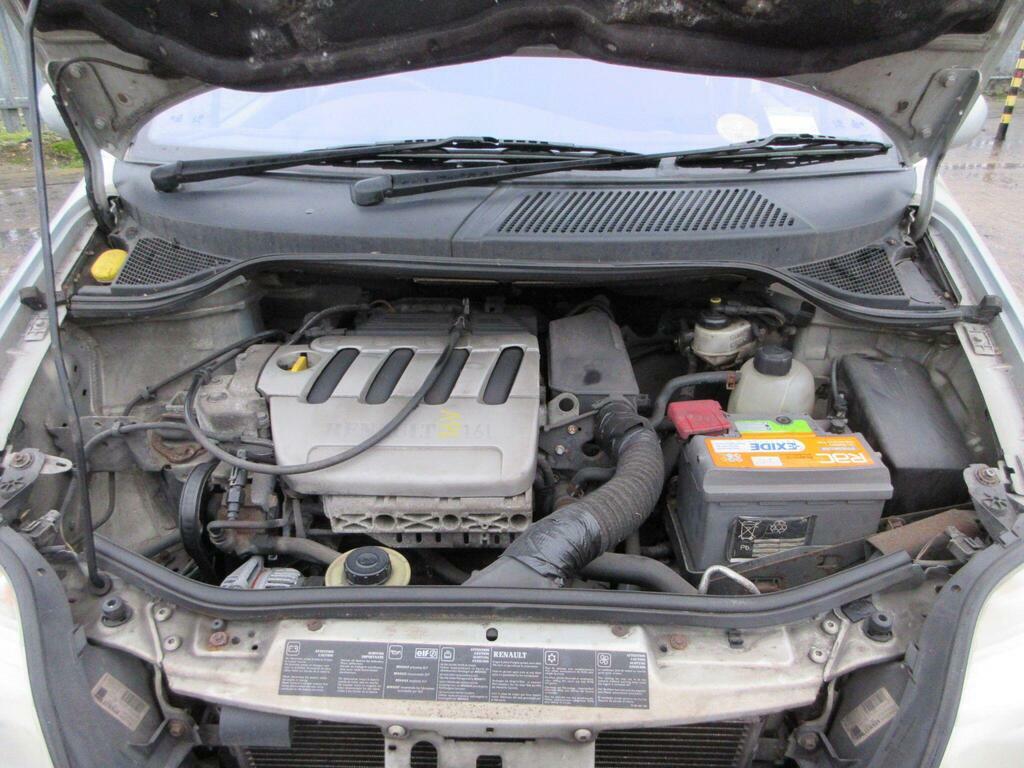 Renault Scenic Grey #20