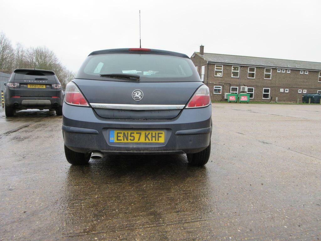 Vauxhall Astra 1.6I 16V Sxi EN57KHF Blue #2