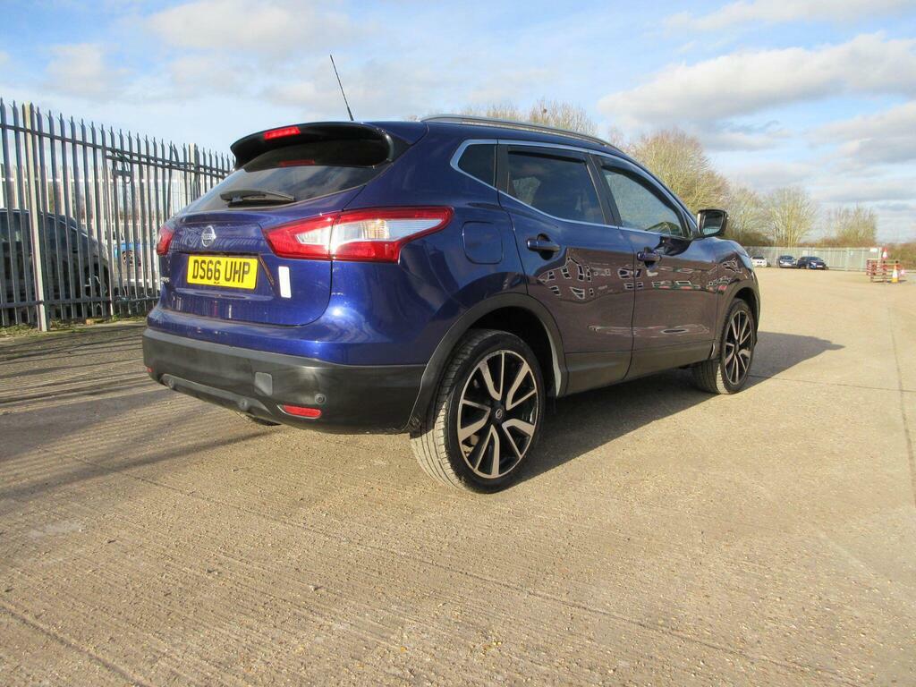 Nissan Qashqai 1.2 Dig-t Tekna Xtron 2Wd Euro 6 S S DS66UHP Blue #5
