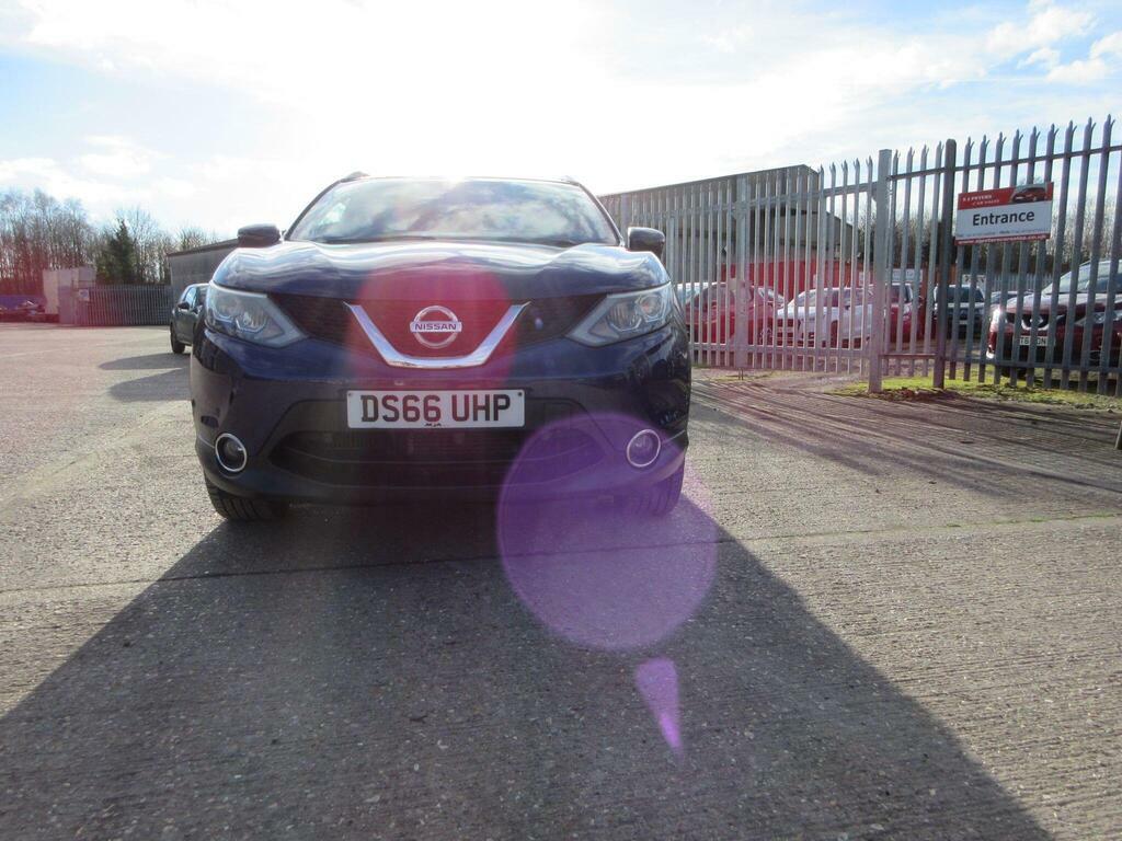 Nissan Qashqai 1.2 Dig-t Tekna Xtron 2Wd Euro 6 S S DS66UHP Blue #2