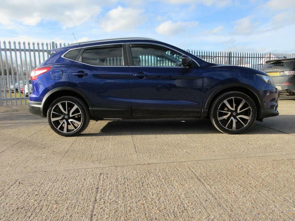 Nissan Qashqai 1.2 Dig-t Tekna Xtron 2Wd Euro 6 S S DS66UHP Blue #4