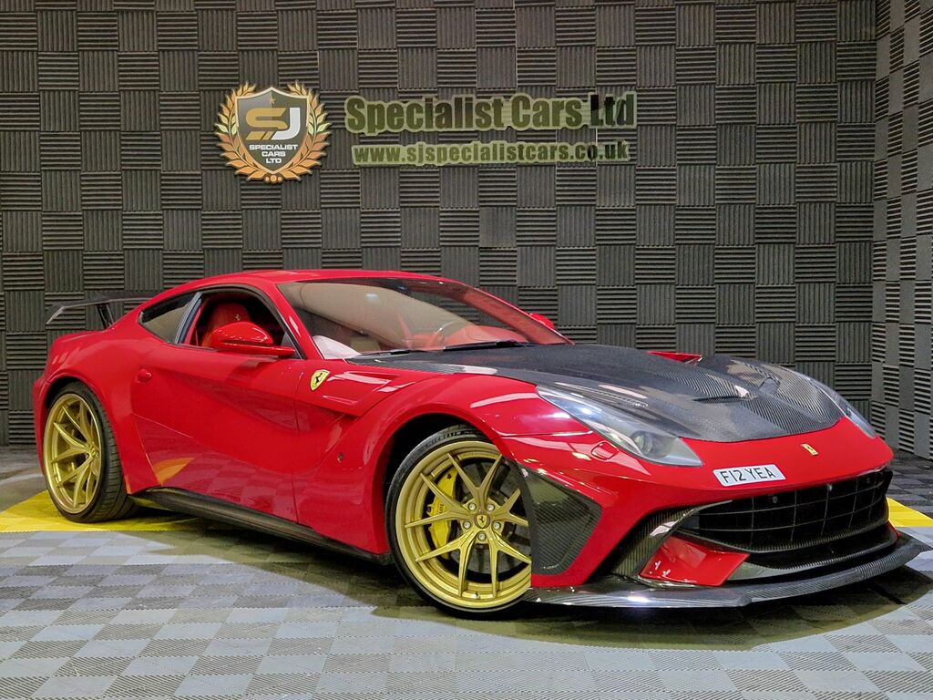 Ferrari F12 Berlinetta Berlinetta Red
