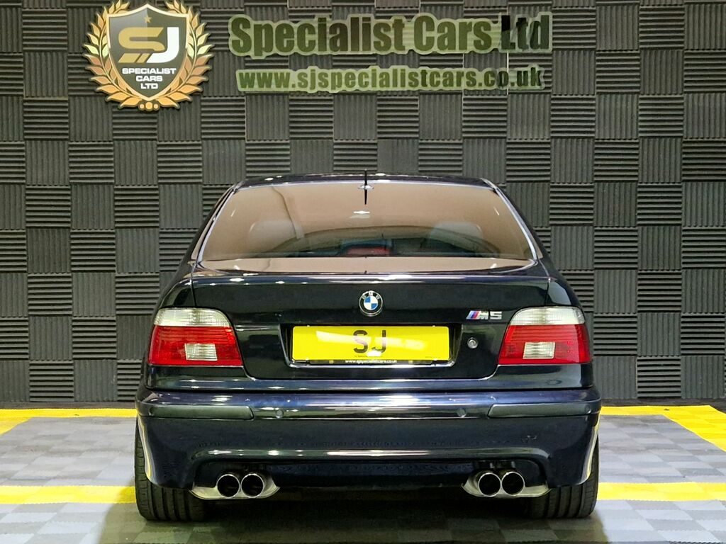 BMW M5 Saloon Black #6