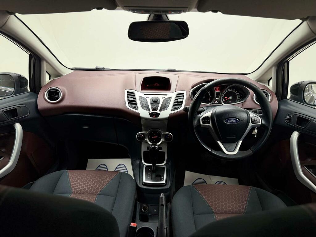 Ford Fiesta Hatchback LR09XDY Black #4