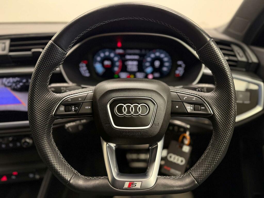 Audi Q3 Suv AD72ULR Black #5
