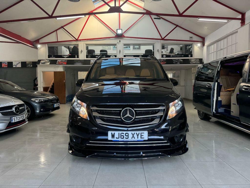 Mercedes-Benz eVito 34Kwh Evito Tourer L2 WJ69XYE Black #4