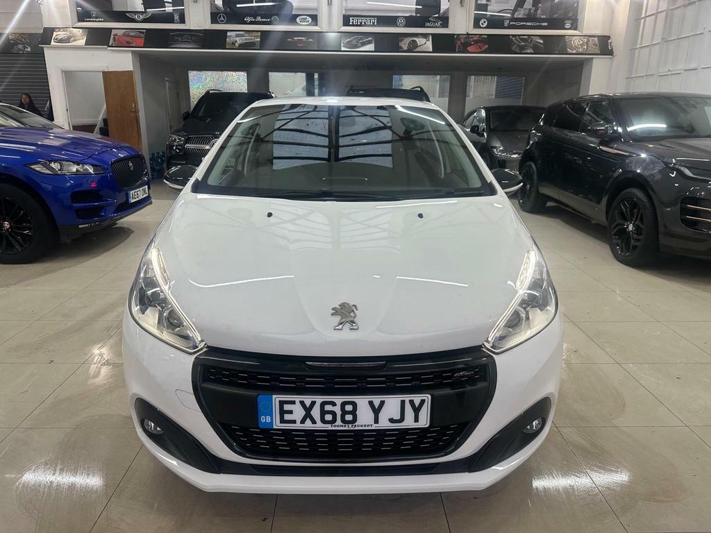 Peugeot 208 1.2 Puretech Gpf Gt Line Euro 6 S S EX68YJY White #3