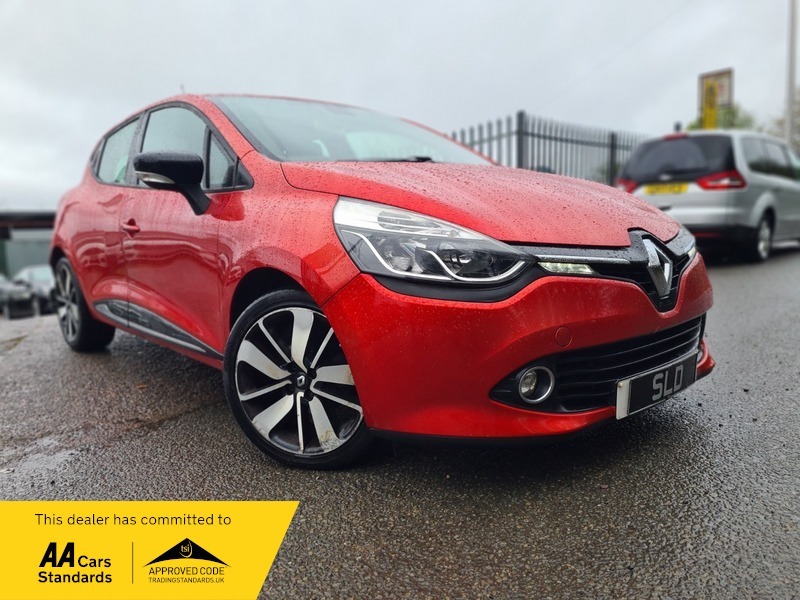 Renault Clio Dynamique S Medianav Energy Red