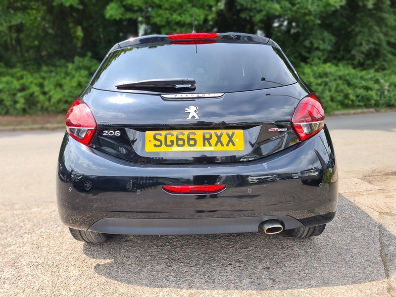 Peugeot 208 Blue Hdi Gt Line Black #5