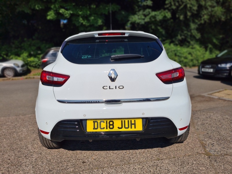 Renault Clio Iconic Dci DC18JUH White #5