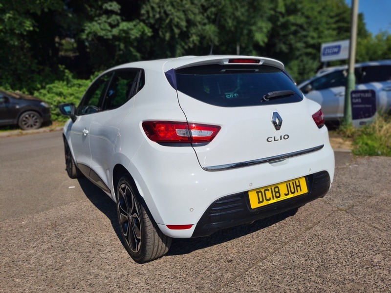 Renault Clio Iconic Dci DC18JUH White #6
