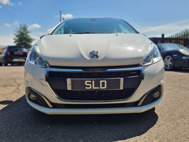 Peugeot 208 S S Gt Line SC16ZRP White #2