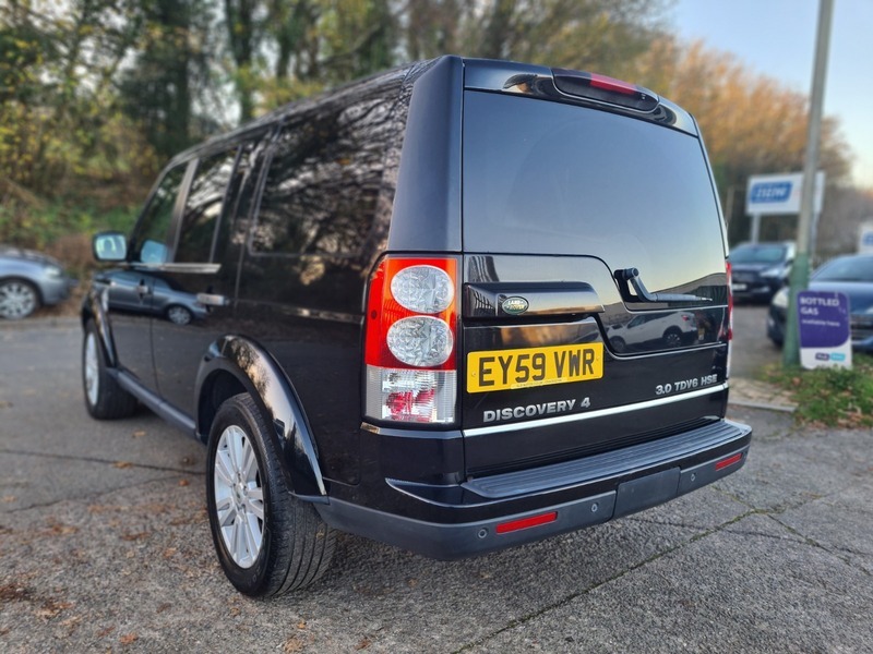 Land Rover Discovery Tdv6 Hse EY59VWR Black #6