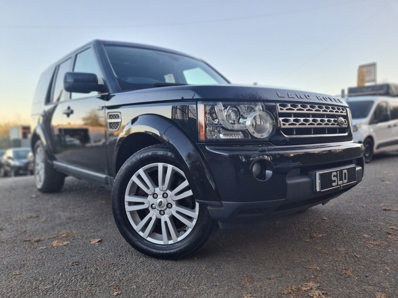 Land Rover Discovery Tdv6 Hse EY59VWR Black #3