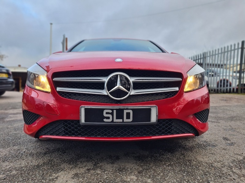 Mercedes-Benz A Class A180 Cdi Sport Edition SD65YUU Red #2