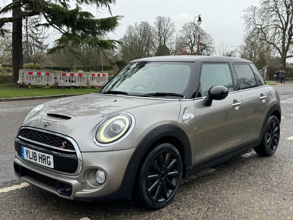 Mini Hatch 2.0 Cooper S Steptronic Euro 6 Ss YL18HRG Silver #3