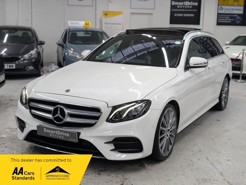 Mercedes-Benz E Class E 200 Amg Line White