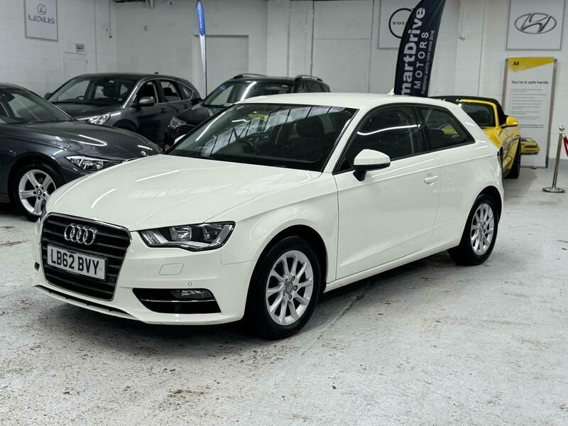 Audi A3 Tfsi Se LB62BVY White #2