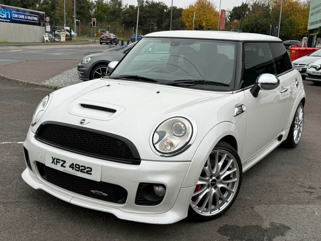 Mini Hatch 1.6 Cooper S 184 XFZ4922 Brown #3