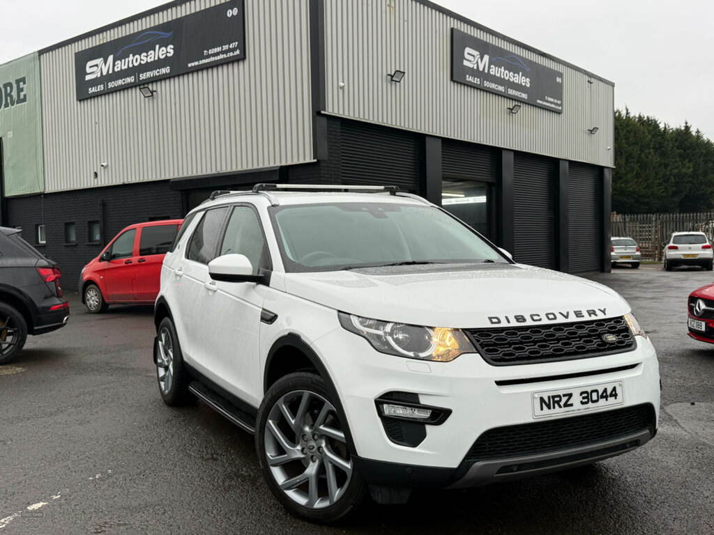 Land Rover Discovery Sport 2.0 Ed4 Se Tech 2Wd 5 Seat NRZ3044 White #2