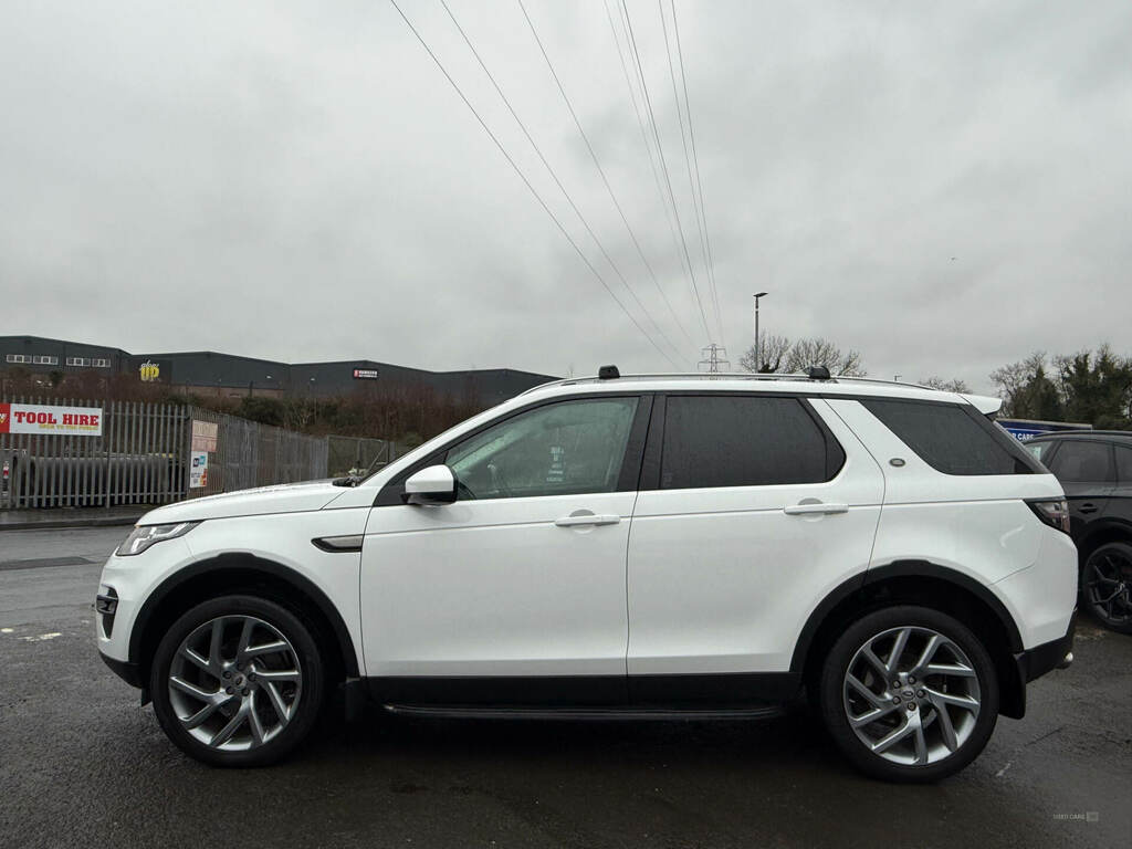 Land Rover Discovery Sport 2.0 Ed4 Se Tech 2Wd 5 Seat NRZ3044 White #5