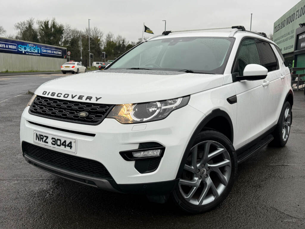 Land Rover Discovery Sport 2.0 Ed4 Se Tech 2Wd 5 Seat NRZ3044 White #3