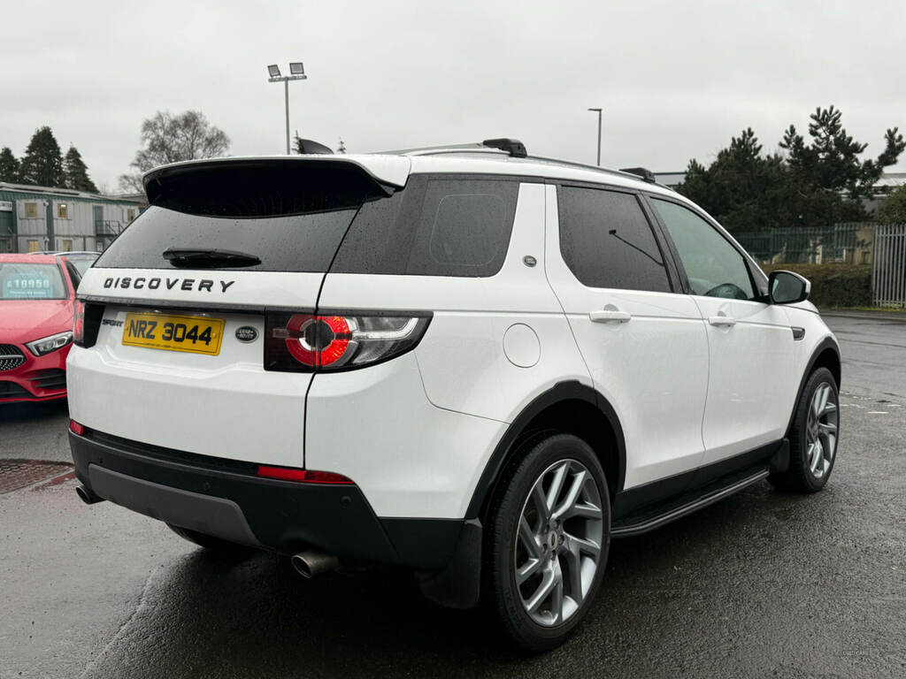 Land Rover Discovery Sport 2.0 Ed4 Se Tech 2Wd 5 Seat NRZ3044 White #6