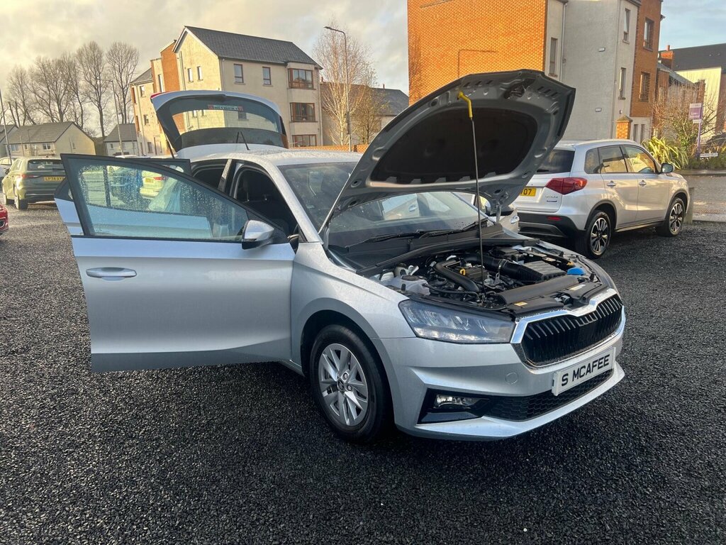 Skoda Fabia 1.0 Tsi Se Edition Euro 6 Ss YC25MLY Silver #5
