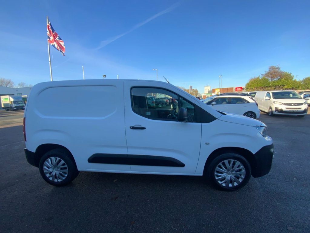 Peugeot Partner 1.5L Professional MK20NZR White #5