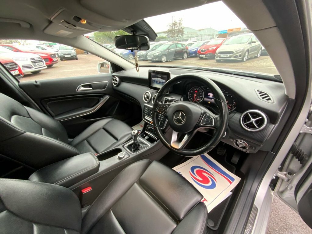 Mercedes-Benz A Class 1.6L Se Silver