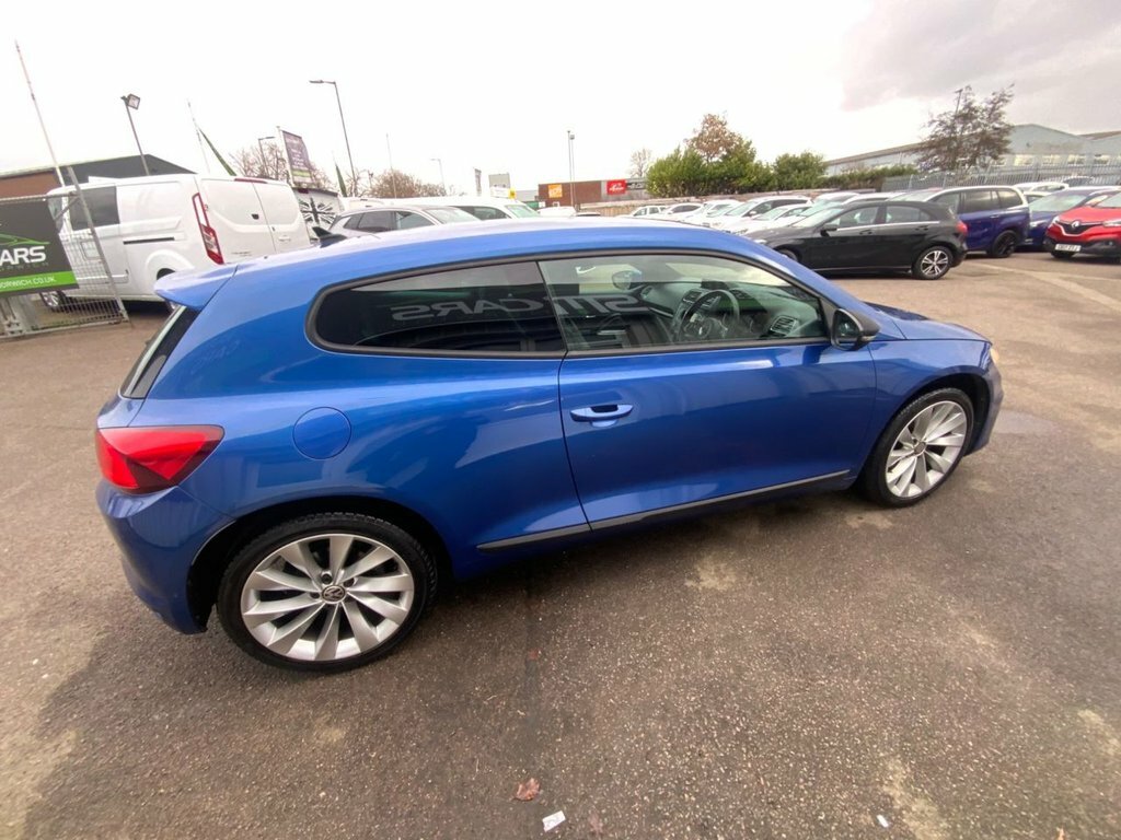 Volkswagen Scirocco 2L Gt Blue #4