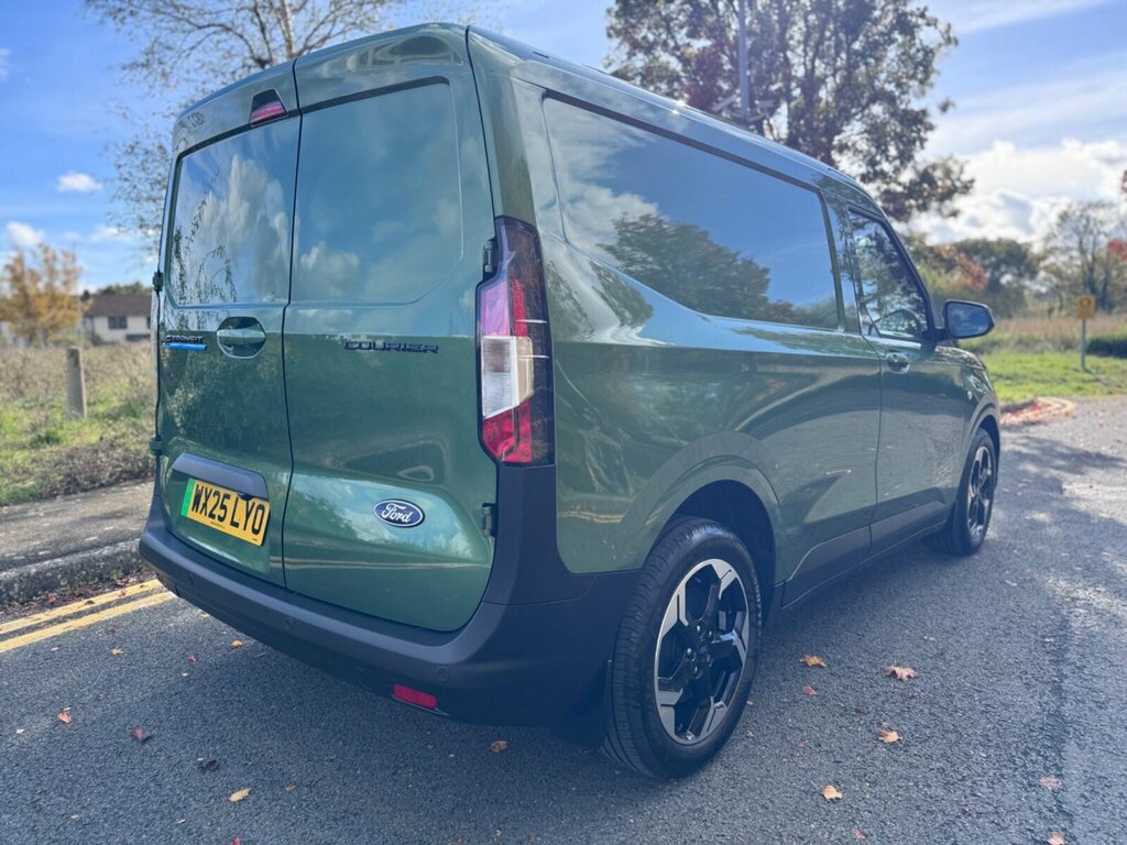 Ford Transit Courier 100Kw 43Kwh Trend Van WX25LYO Green #3