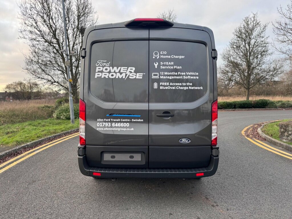 Ford Transit Custom 135Kw 68Kwh H2 Trend Van Dap WX75HRG Grey #5