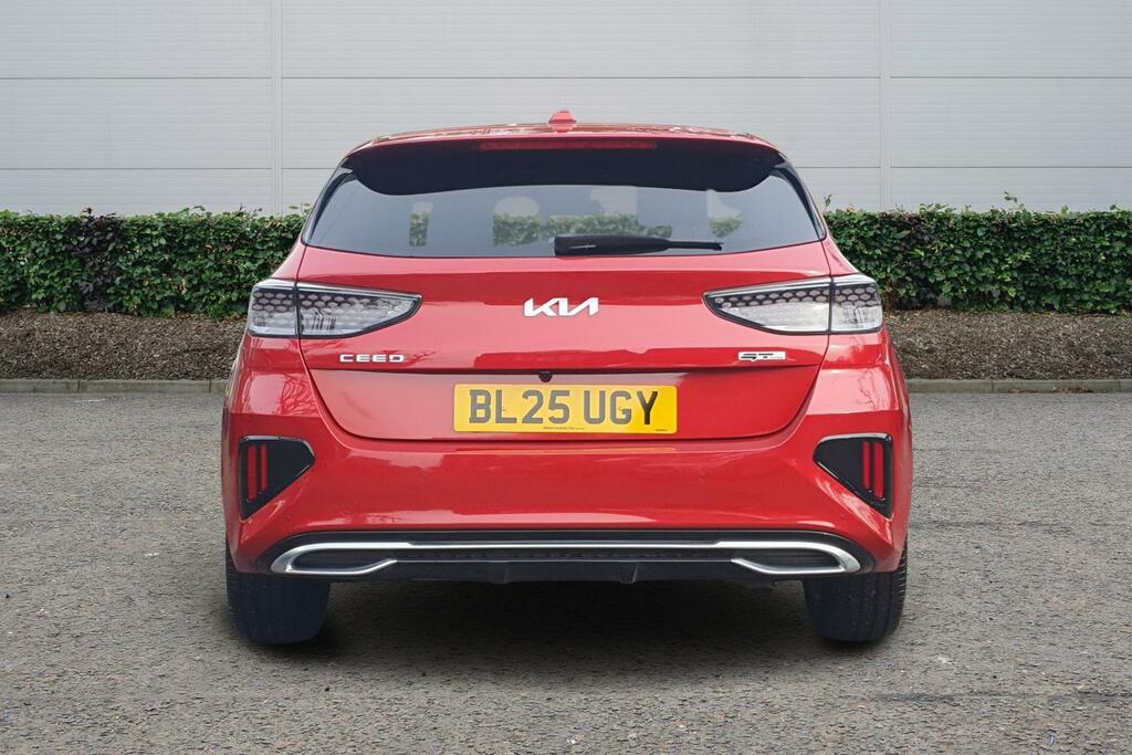Kia Ceed 1.5T Gdi Isg 138 Gt-line BL25UGY Red #5