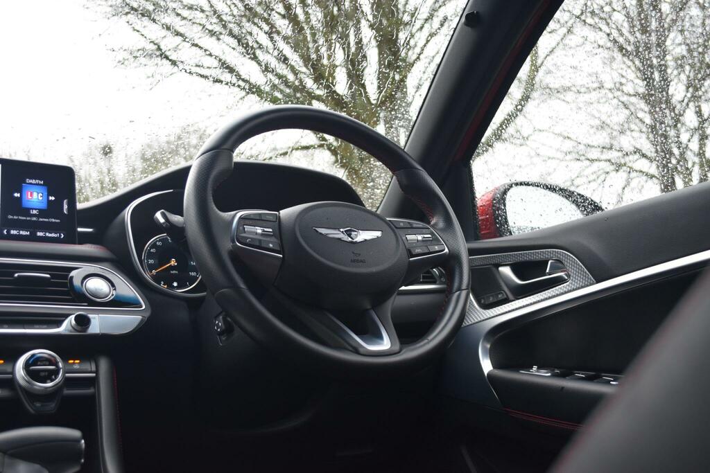 Genesis G70 2.2D Sport Line Red #14