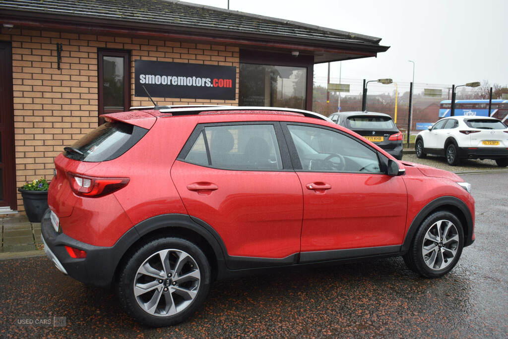 Kia Stonic 1.4 Mpi 2 Red #5