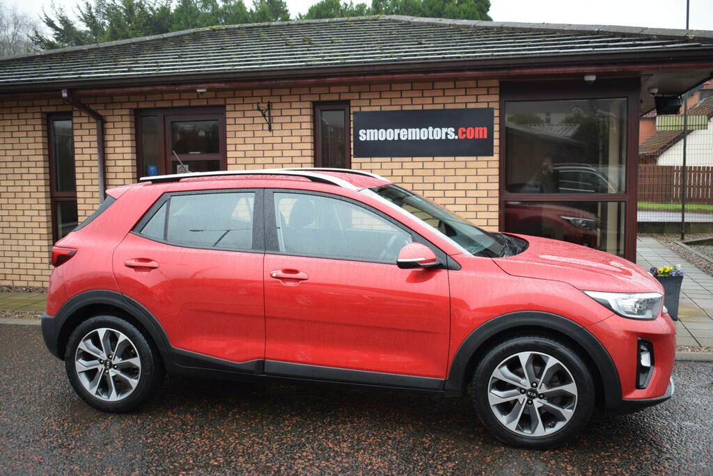 Kia Stonic 1.4 Mpi 2 Red #4