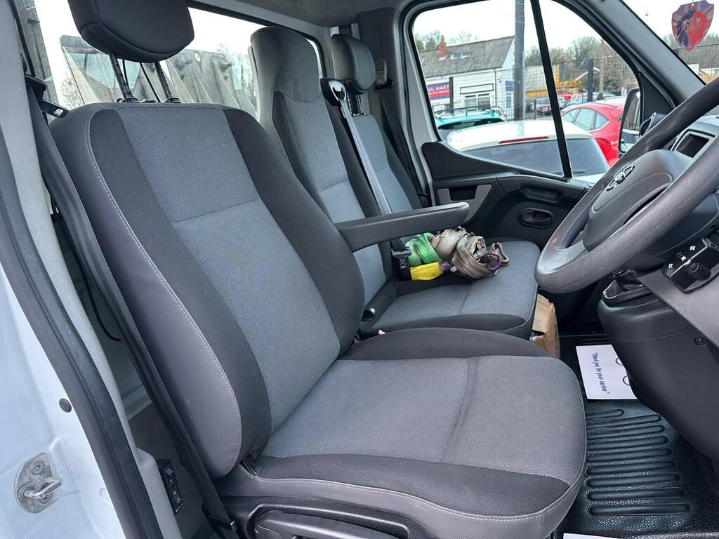 Nissan NV400 2.3 Dci 33 White #8