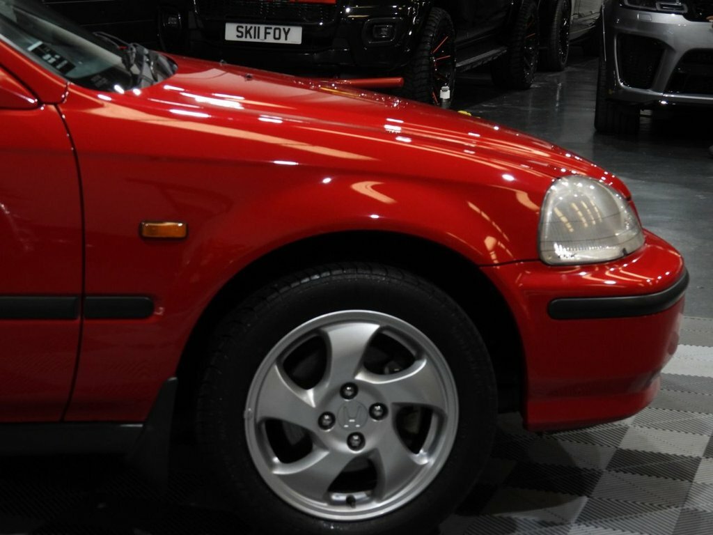 Honda Civic 1.6 Ls Hatchback 111 Bhp #49