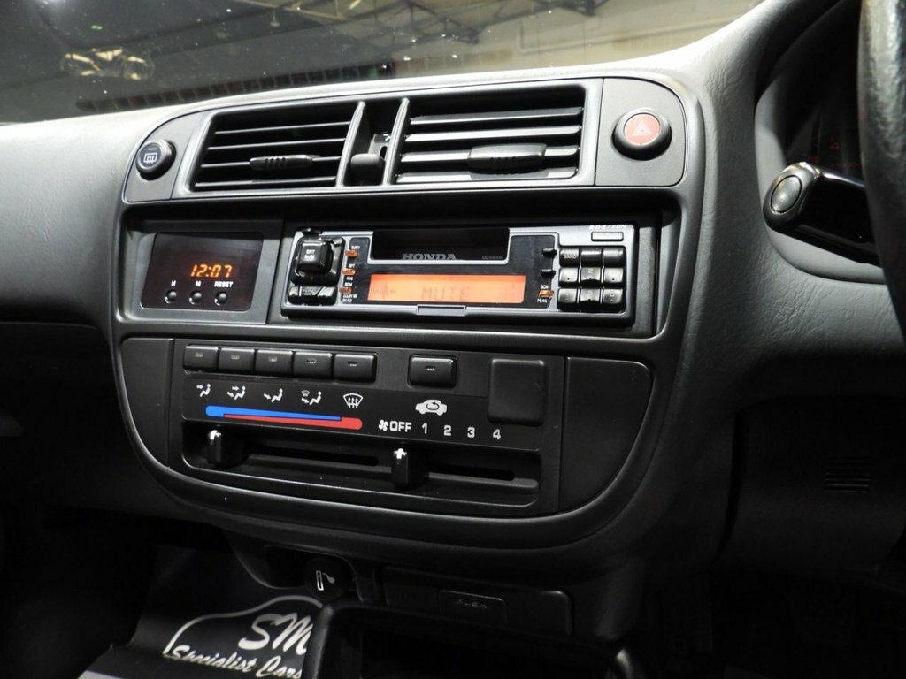 Honda Civic 1.6 Ls Hatchback 111 Bhp #26