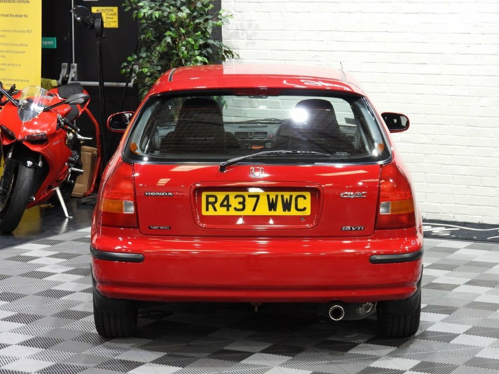 Honda Civic 1.6 Ls Hatchback 111 Bhp #74