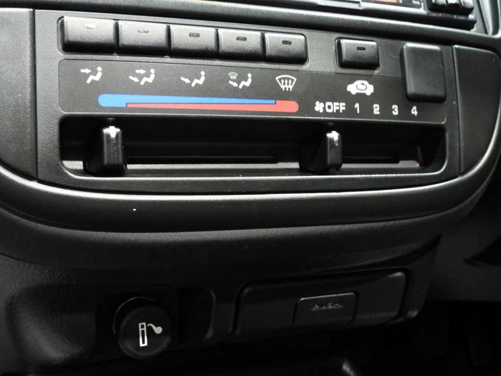 Honda Civic 1.6 Ls Hatchback 111 Bhp #59