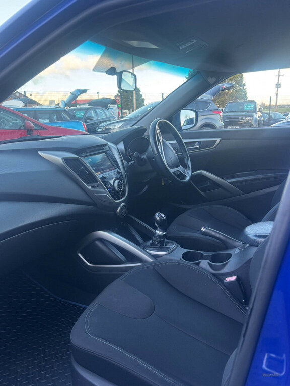 Hyundai Veloster 1.6 Gdi #6
