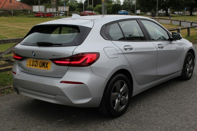 BMW 1 Series 116D Se LO21UMX Silver #3