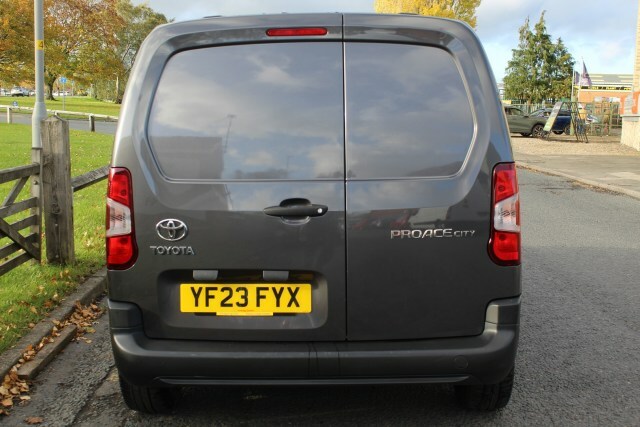 Toyota Proace City L1 Active Grey #4
