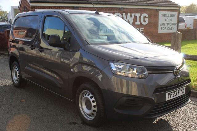 Toyota Proace City L1 Active Grey