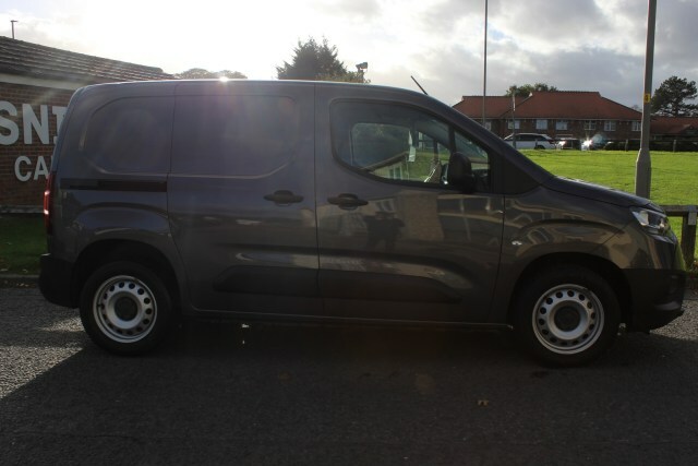 Toyota Proace City L1 Active Grey #2