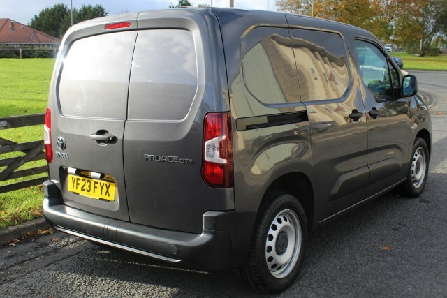 Toyota Proace City L1 Active Grey #3