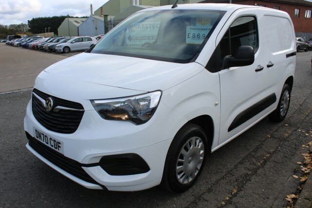 Vauxhall Combo Sportive Van L1 H1 2300 White #6